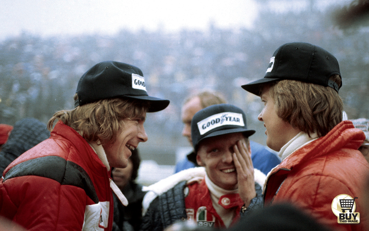 Amazon | The Grand Prix Year: An Insider's Guide to Formula